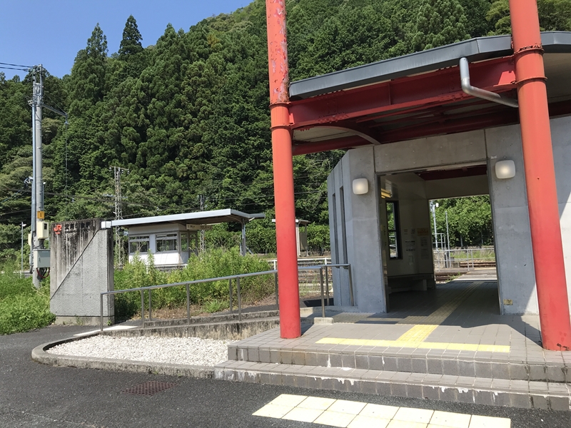 三河川合駅