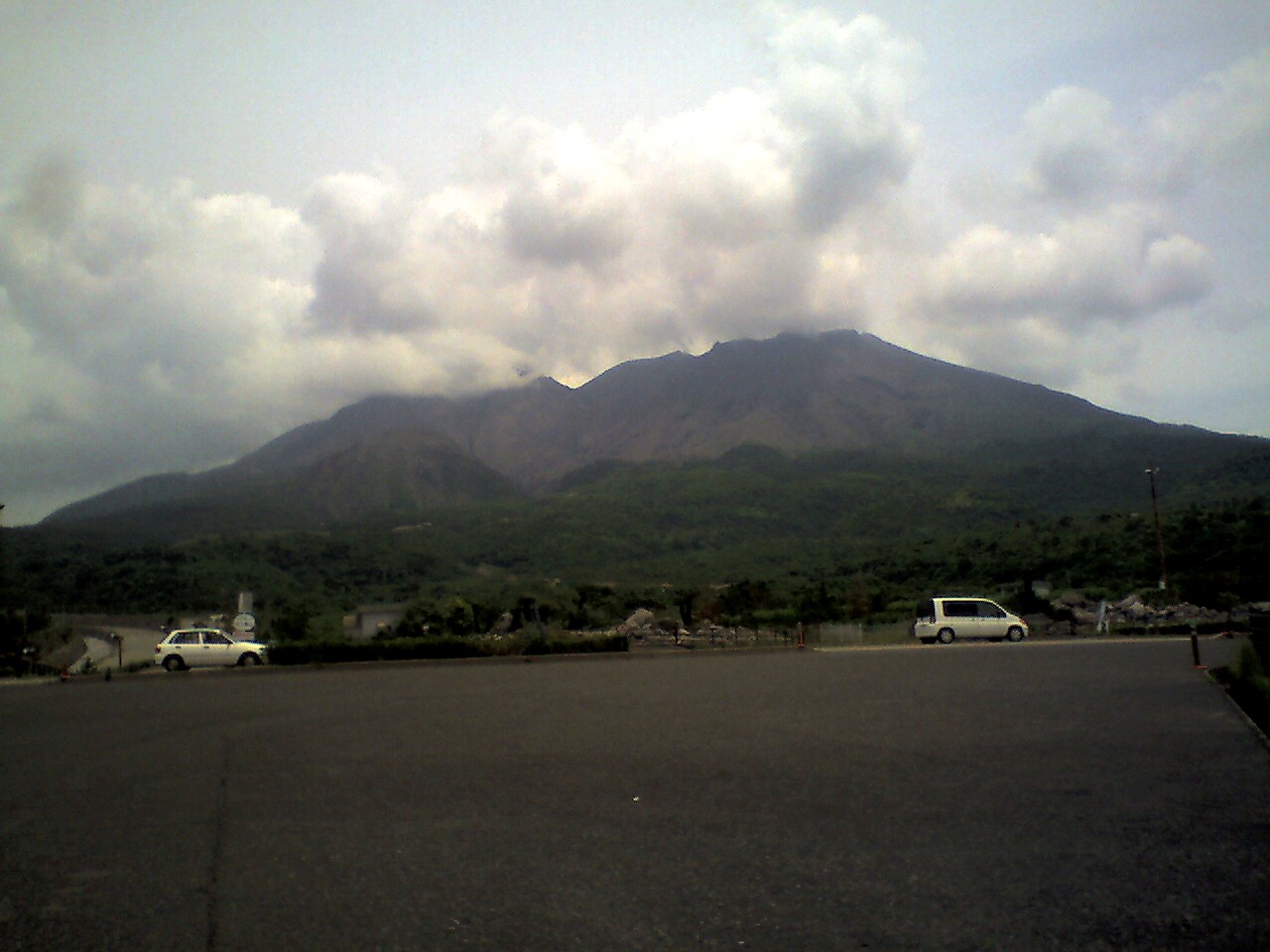 201005291209_鹿児島県_桜島