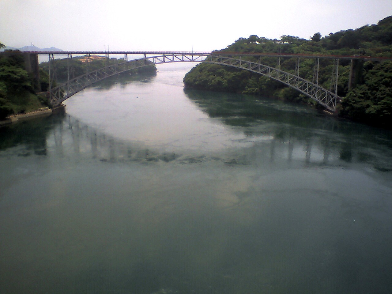 201006011116_長崎県_西海橋