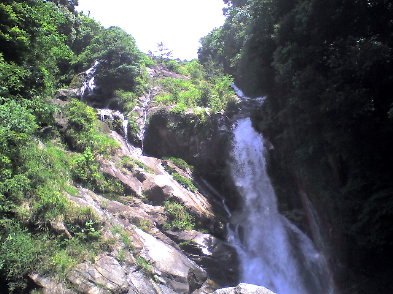 201006021143_佐賀県_見帰りの滝