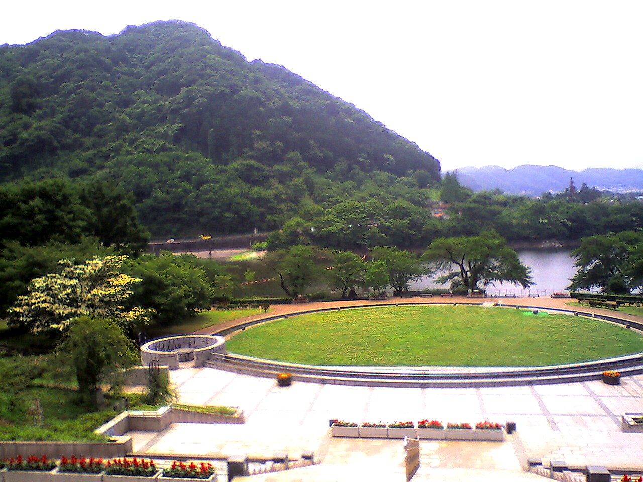 201006211248_神奈川県_津久井湖