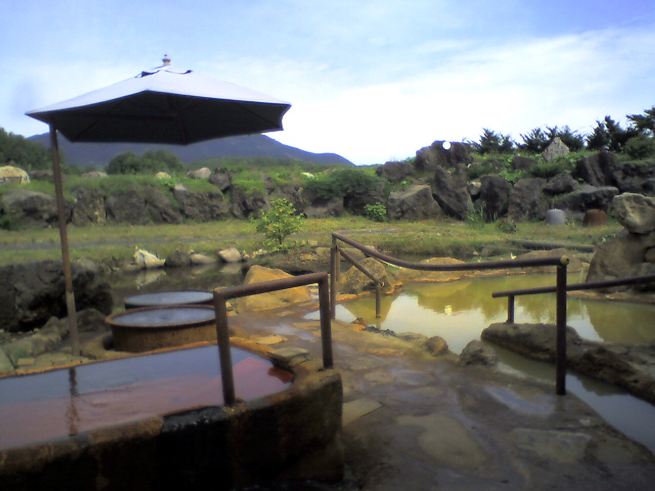 201009101141_北海道_黄金温泉_露天風呂
