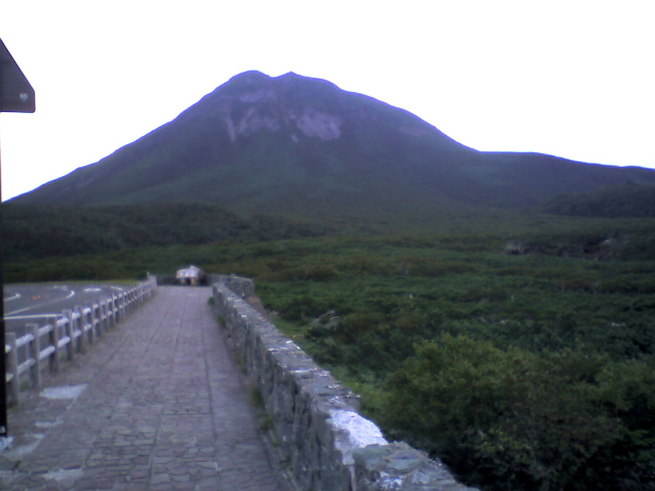 201009130512_北海道_羅臼岳