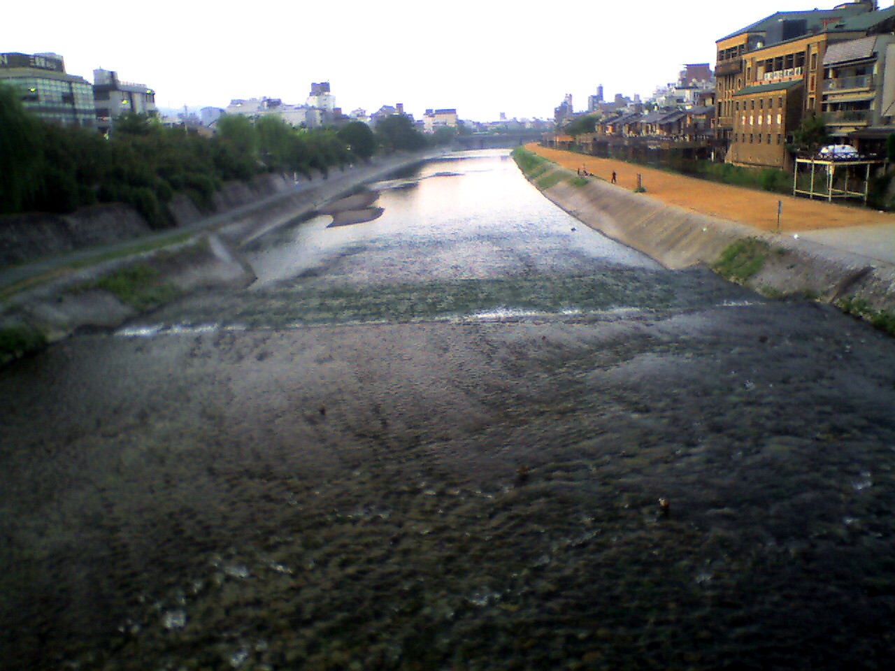 201009220606_京都府_三条大橋_鴨川