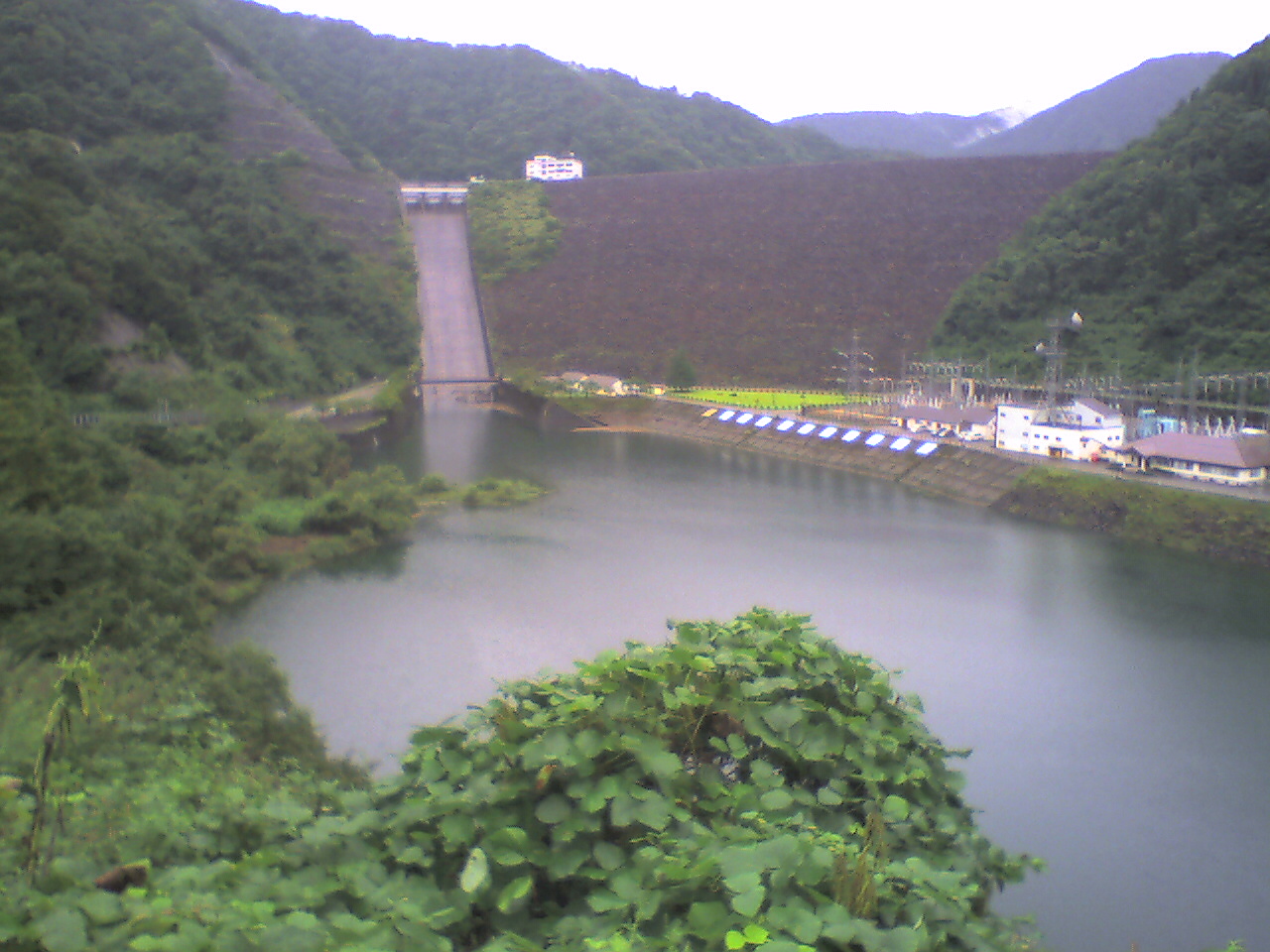 201009231456_福井県_九頭竜湖ﾀﾞﾑ