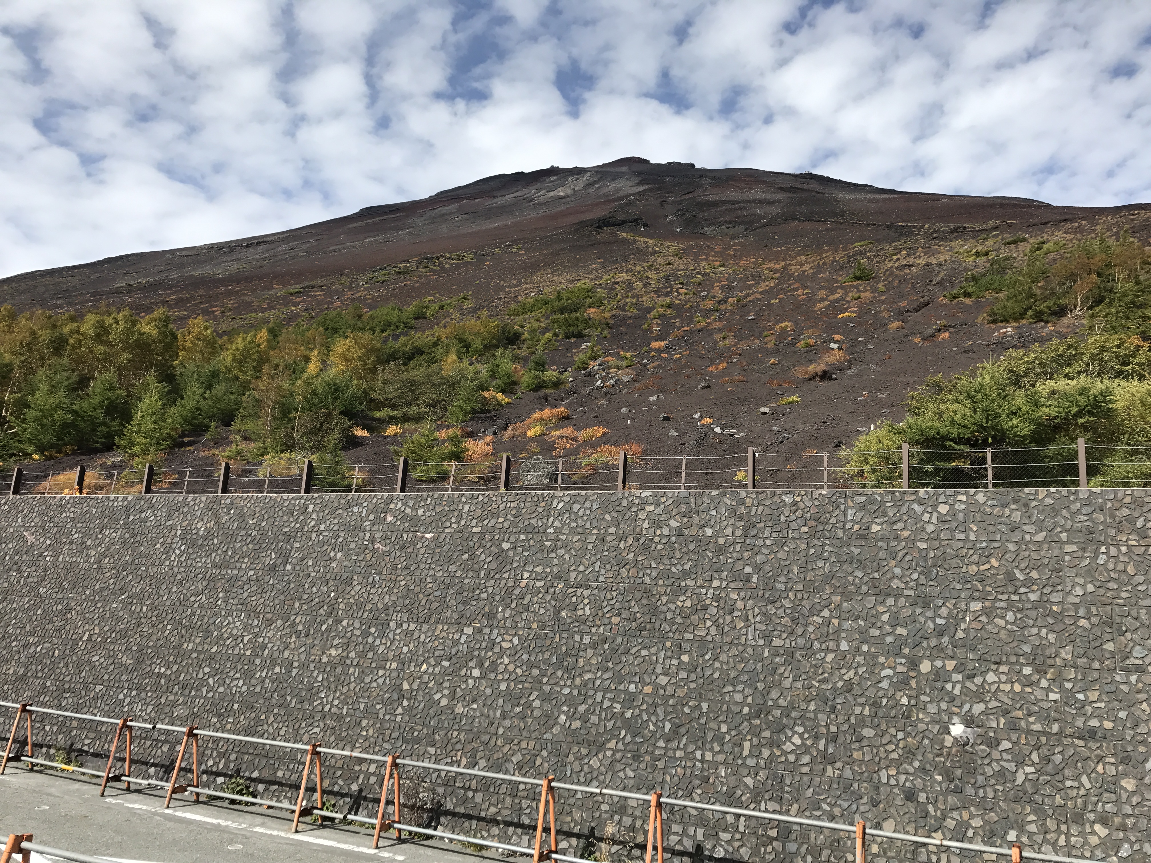 20171005132550 _静岡県_富士山新五合目_山頂