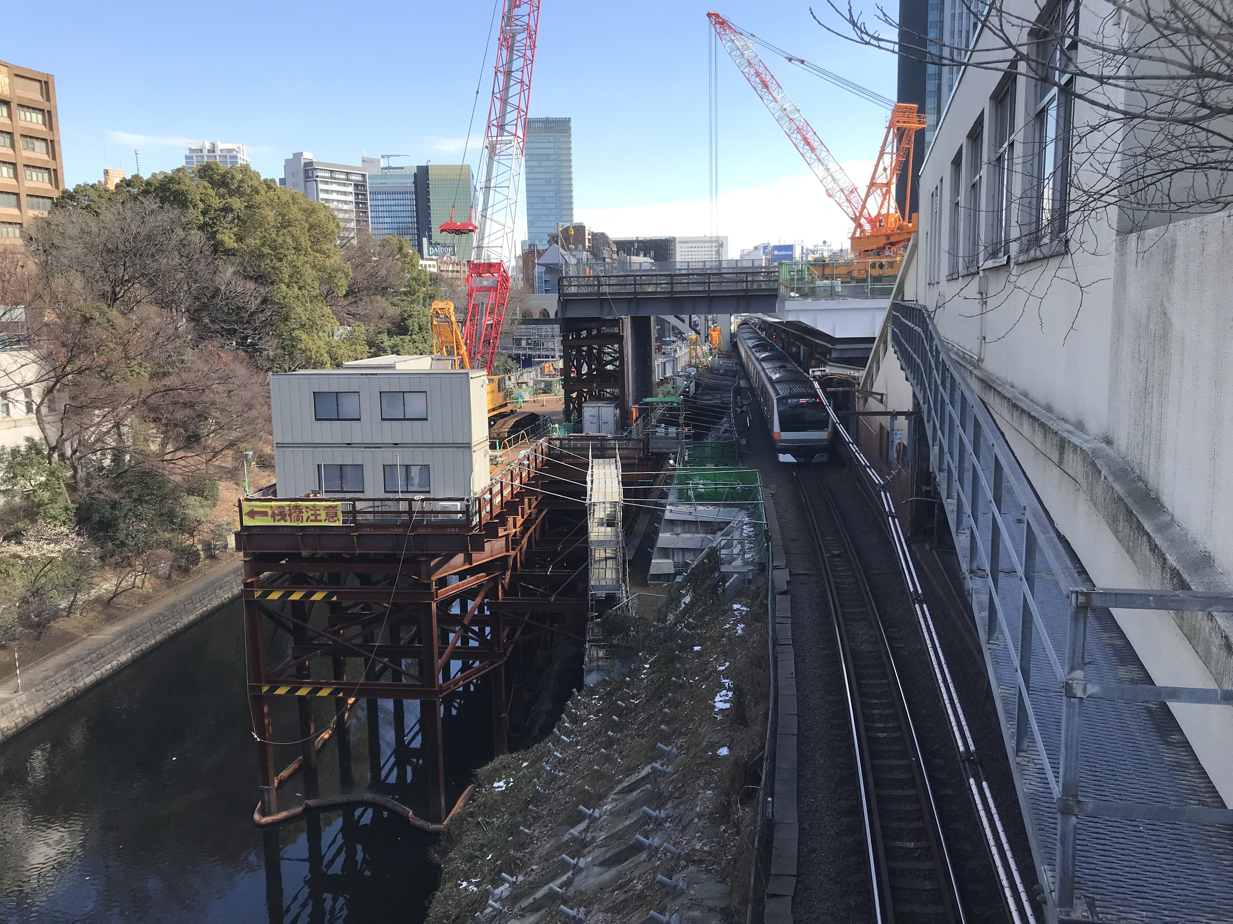 20180130123742_東京都_千代田区_御茶ノ水駅