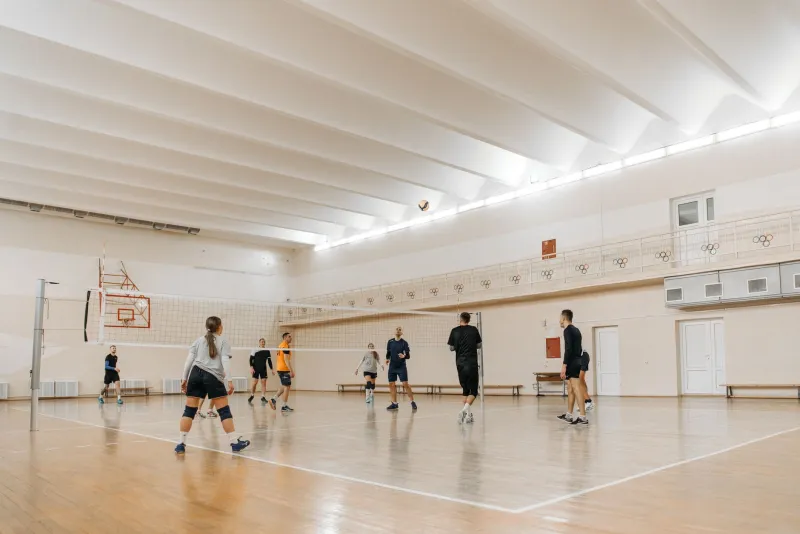 The Gym Has Rules Nobody Posted — And Breaking Them Is Costing You More Than You Know